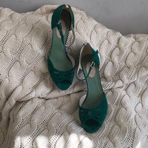 SARAH JESSICA PARKER GREEN SUEDE WOMANS SHOE HEEL